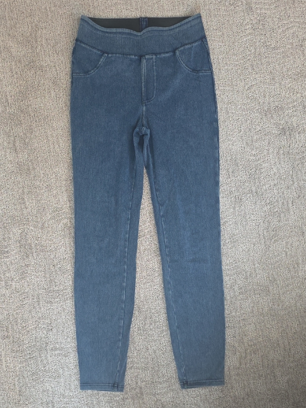 NWOT Halara Women's Blue Jegging Jeans - Stretch Slim Fit